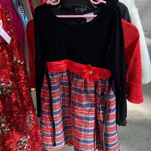 Girls size 6X New holiday dress sweet heart Rose